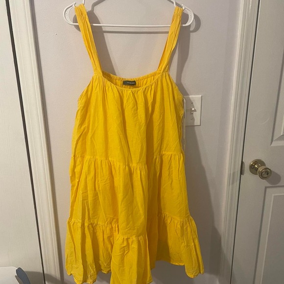 Beautiful yellow minidress from primark - Picture 1 of 4